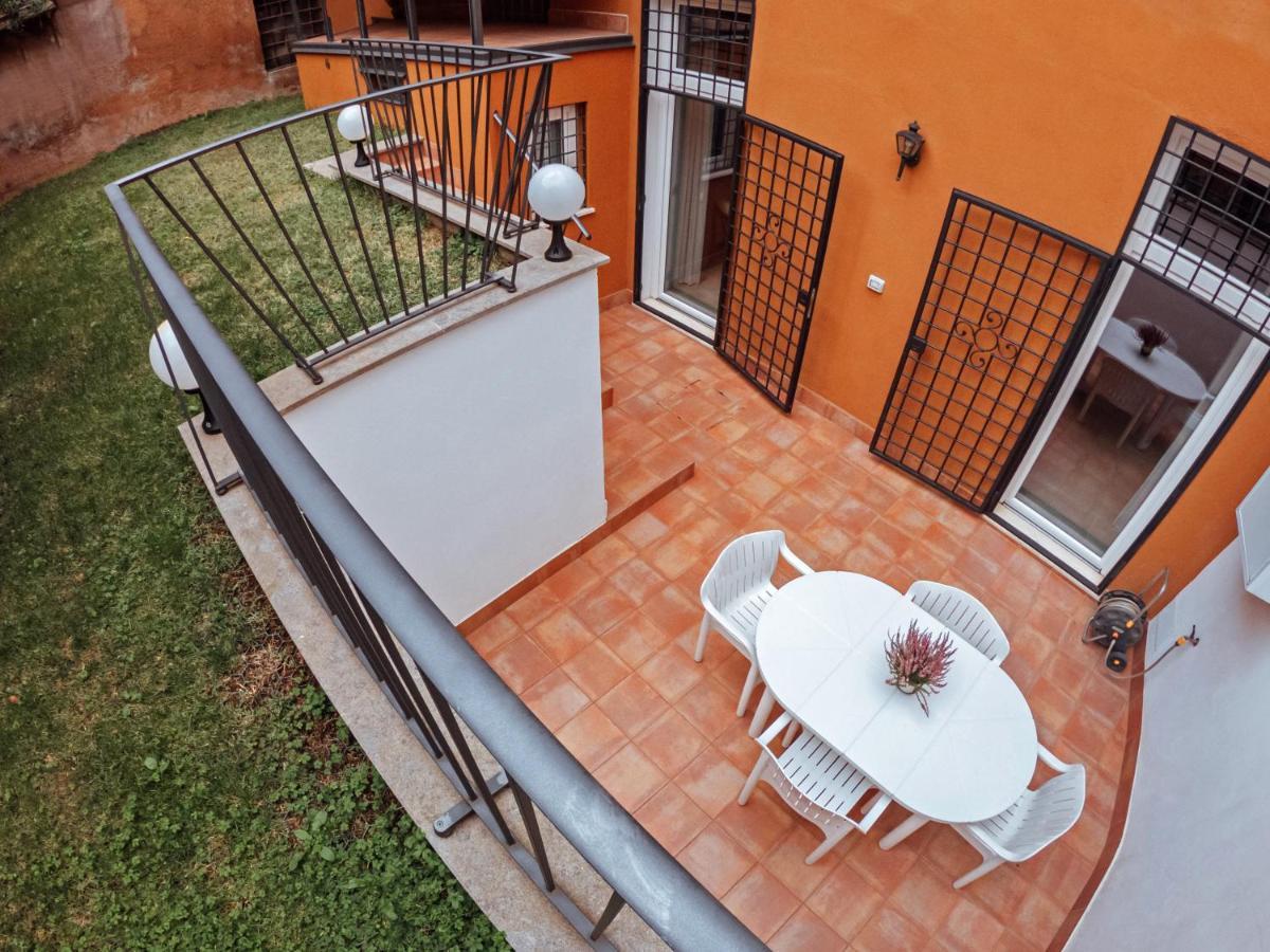 Apartamento Renella 92 Roma